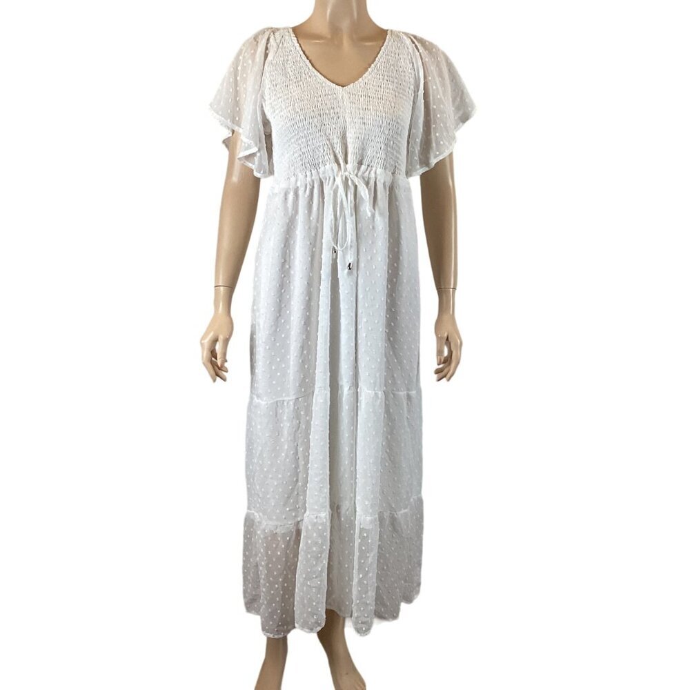 5 For $25 NWT Boho Chic White Maxi‎ Dress Size Medium Flutter Sleeves & Smocked